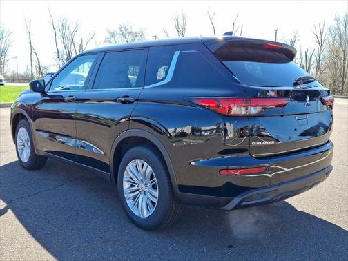 2024 Mitsubishi Outlander ES 2.5 S-AWC