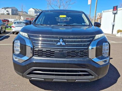 2024 Mitsubishi Outlander ES 2.5 S-AWC
