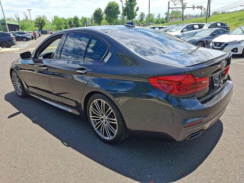 Black Sapphire Metallic 2018 BMW M550 i Xdrive