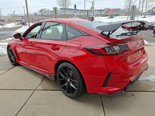 2025 Honda Civic Type R 