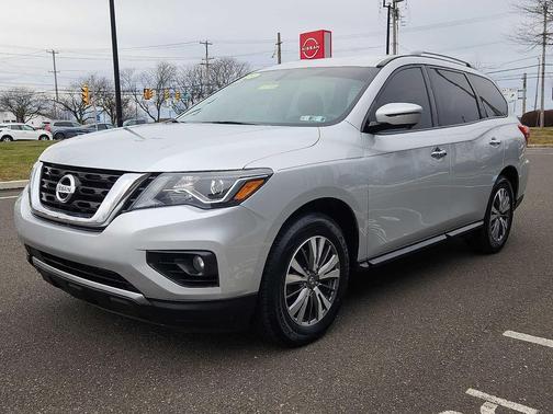 2020 Nissan Pathfinder SL 4WD