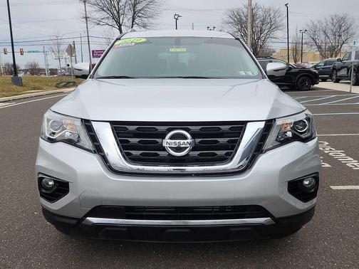 2020 Nissan Pathfinder SL 4WD