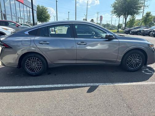 Gun Metallic 2026 Nissan Sentra SV