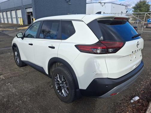 2022 Nissan Rogue S