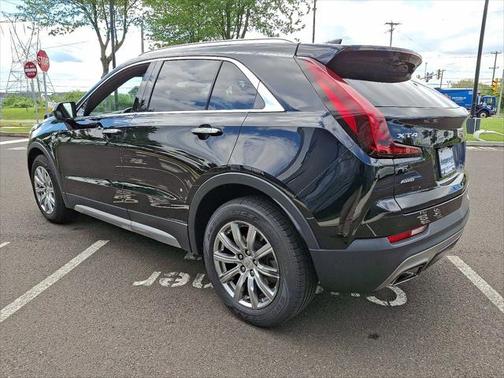 2019 Cadillac XT4 Premium Luxury