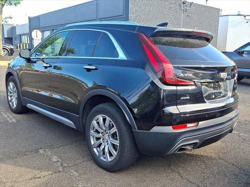 2019 Cadillac XT4 Premium Luxury