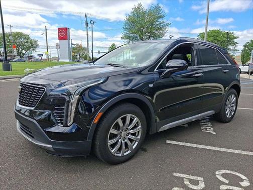 2019 Cadillac XT4 Premium Luxury