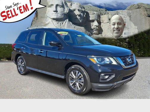 2019 Nissan Pathfinder SV