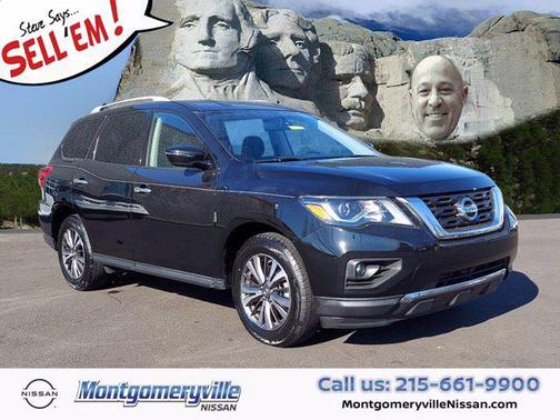 2019 Nissan Pathfinder SV