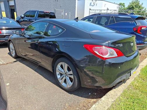 2010 Hyundai Genesis Coupe 3.8 Grand Touring