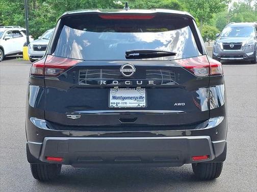 2025 Nissan Rogue S