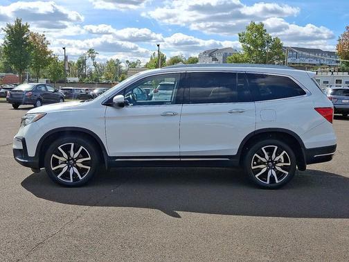 2020 Honda Pilot AWD Elite