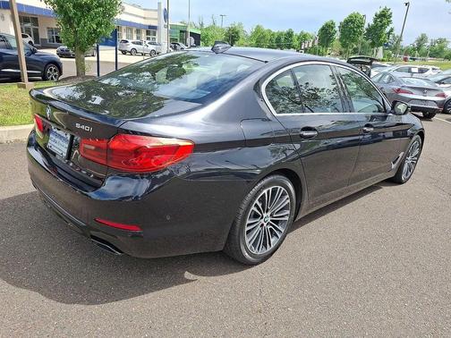 Black Sapphire Metallic 2017 BMW 540 xDrive