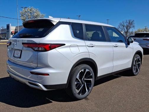 2024 Mitsubishi Outlander SE 2.5 S-AWC