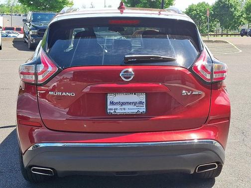 Cayenne Red Metallic 2017 Nissan Murano SV