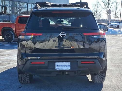 2023 Nissan Pathfinder Rock Creek 4WD