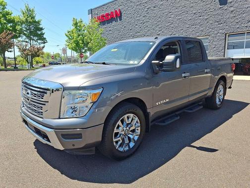 Gun Metallic 2021 Nissan Titan SV