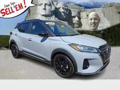 2024 Nissan Kicks SR