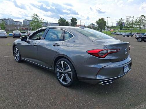2025 Acura TLX Technology