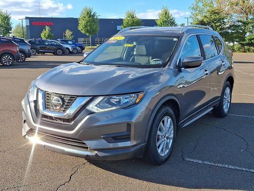 2020 Nissan Rogue SV