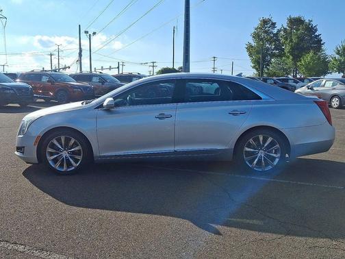2014 Cadillac XTS Base