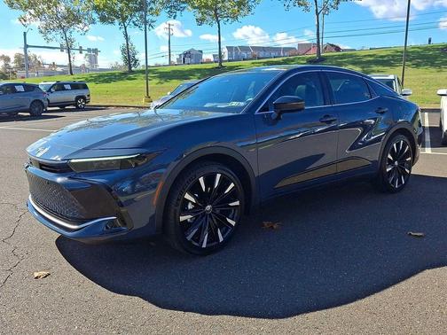 2026 Toyota Crown Platinum