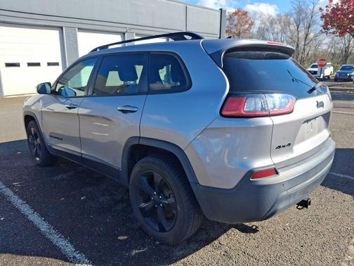 2020 Jeep Cherokee Altitude
