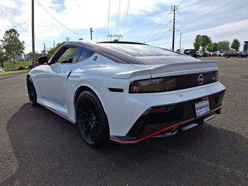 2024 Nissan Z NISMO Auto