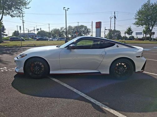 2024 Nissan Z NISMO Auto