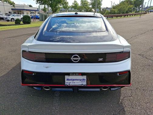 2024 Nissan Z NISMO Auto