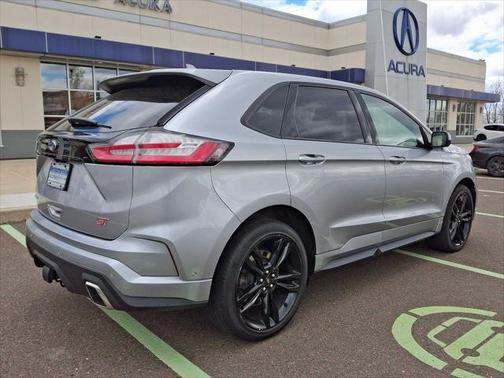 2020 Ford Edge ST