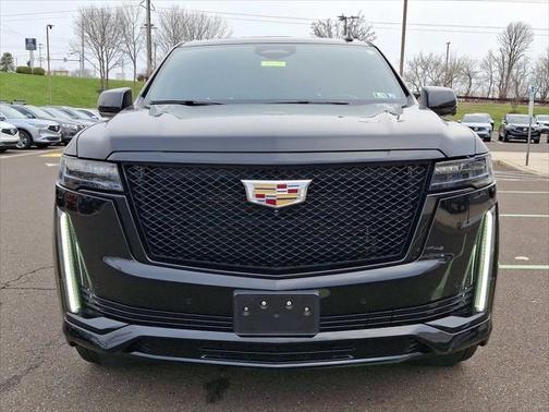 2022 Cadillac Escalade ESV Sport