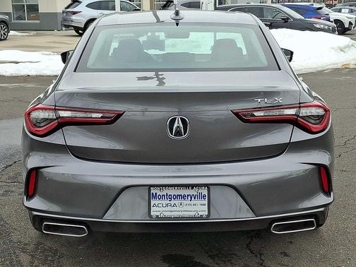 2025 Acura TLX Technology