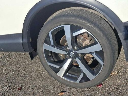 2021 Nissan Rogue Sport SL