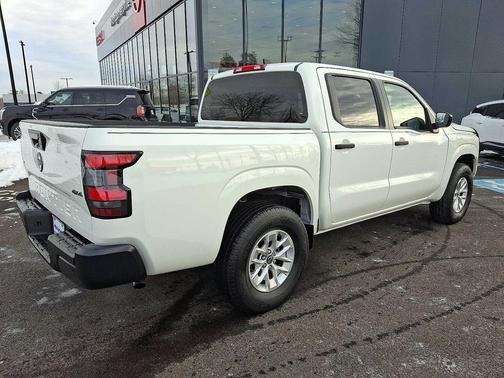 2025 Nissan Frontier S