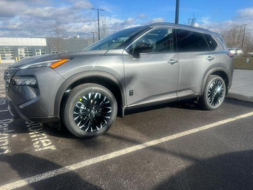 2026 Nissan Rogue Dark Armor