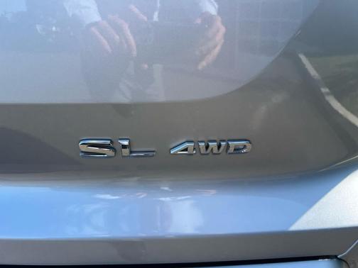 2025 Nissan Pathfinder SL 4WD