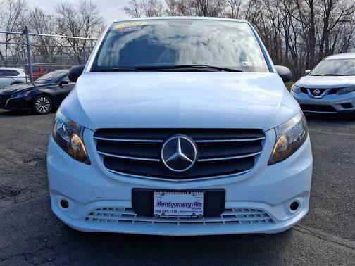 2022 Mercedes-Benz Metris Base