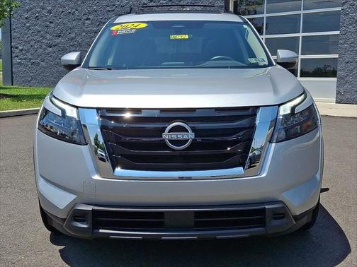 2024 Nissan Pathfinder SV 4WD
