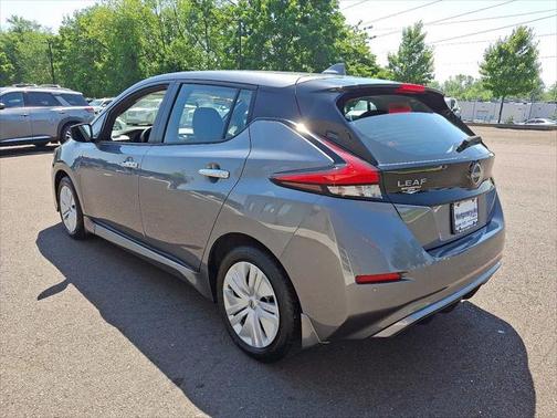 2023 Nissan Leaf S 40 kWh