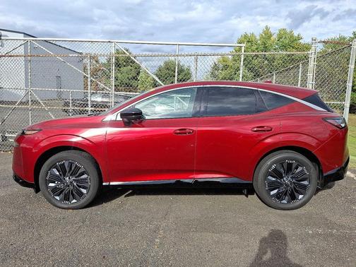 2025 Nissan Murano Platinum