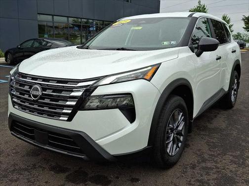 2025 Nissan Rogue S