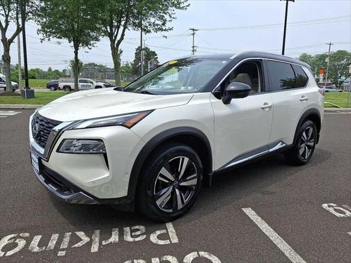 2022 Nissan Rogue SL