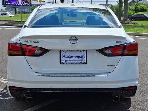 2023 Nissan Altima SR Intelligent AWD