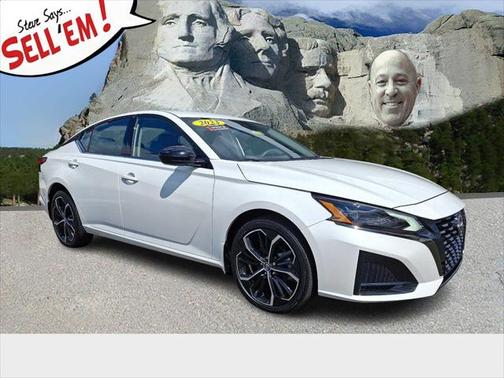 2023 Nissan Altima SR Intelligent AWD