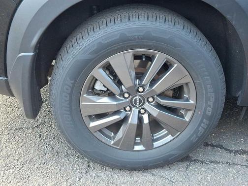 2022 Nissan Pathfinder SV 4WD