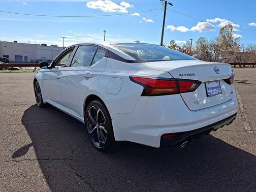 2025 Nissan Altima SR AWD