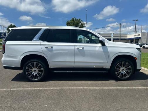 2022 Cadillac Escalade Premium Luxury
