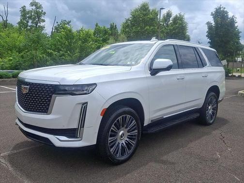 2022 Cadillac Escalade Premium Luxury