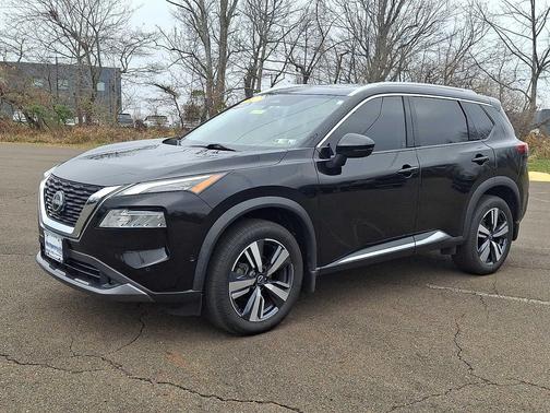 2022 Nissan Rogue SL